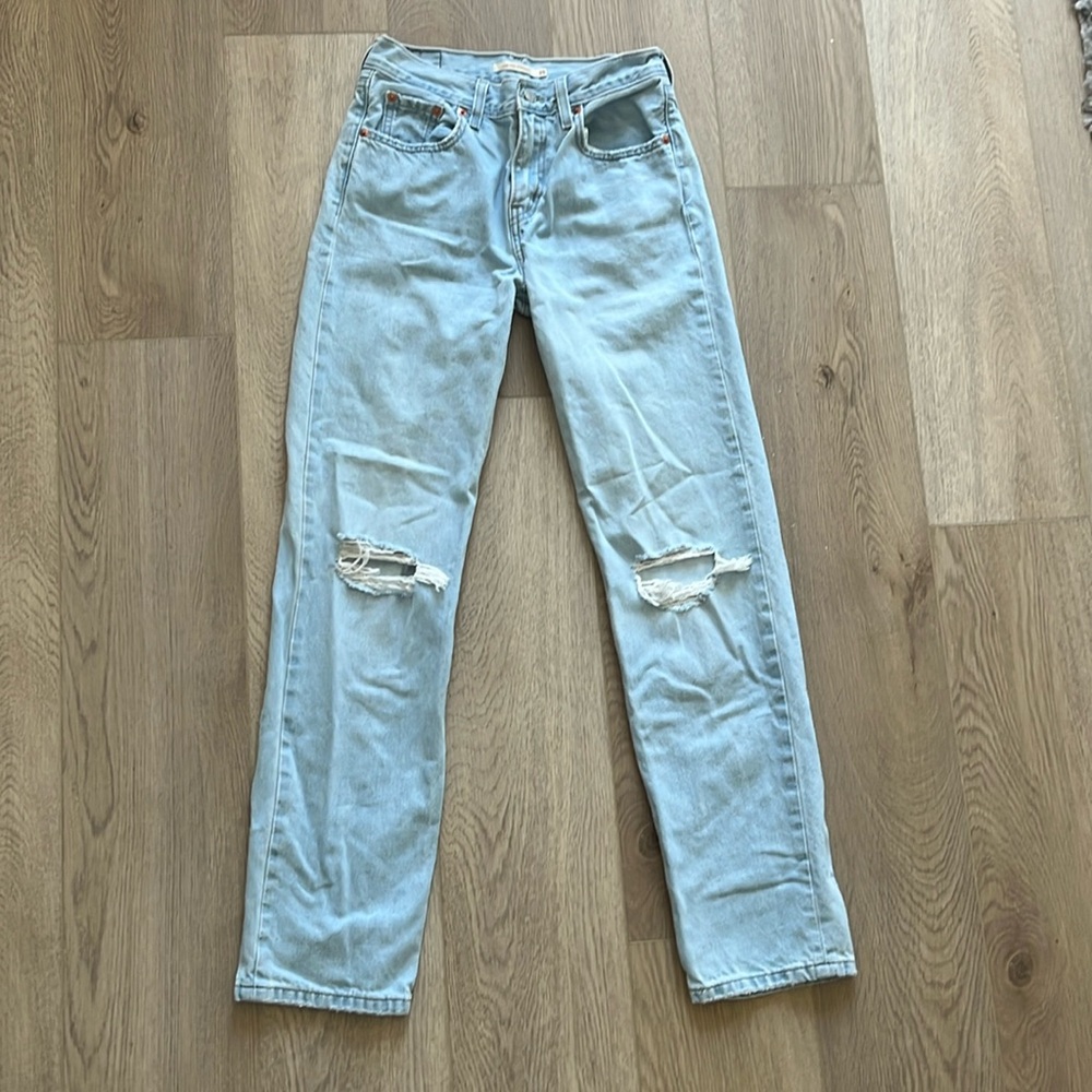 LEVI LOW PRO STRAIGHT JEANS